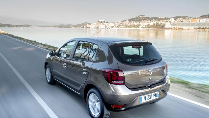NEW DACIA SANDERO TOPS CAP HPI'S LOWEST COST OF OWNERSHIP LIST